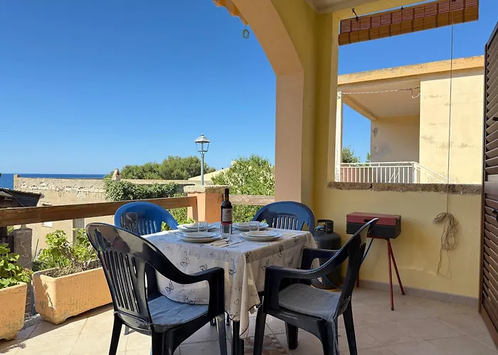 Casa Valentina Дом отдыха Торре-дей-Корсари